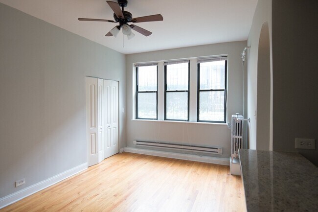 Photo - 4619 N Paulina St Unidad 701