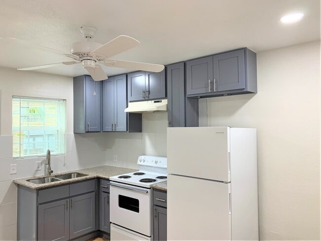 Photo - Long Point Plaza