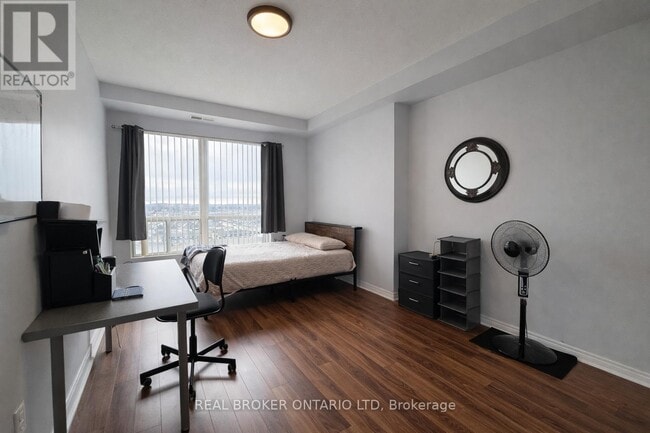 Photo - 1030 Coronation Dr Unit 1102