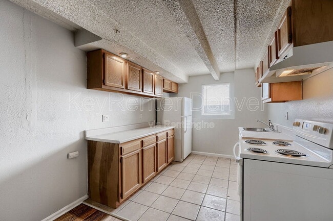 Photo - 1180 Yosemite St Unidad B2
