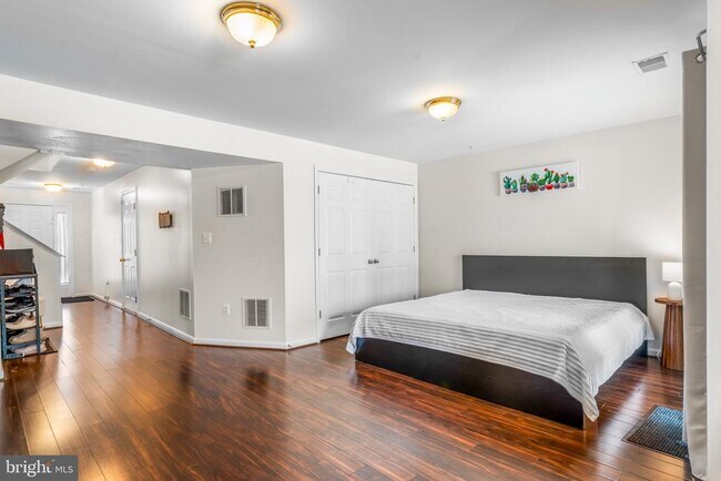 Photo - 2552 Blue Water Blvd