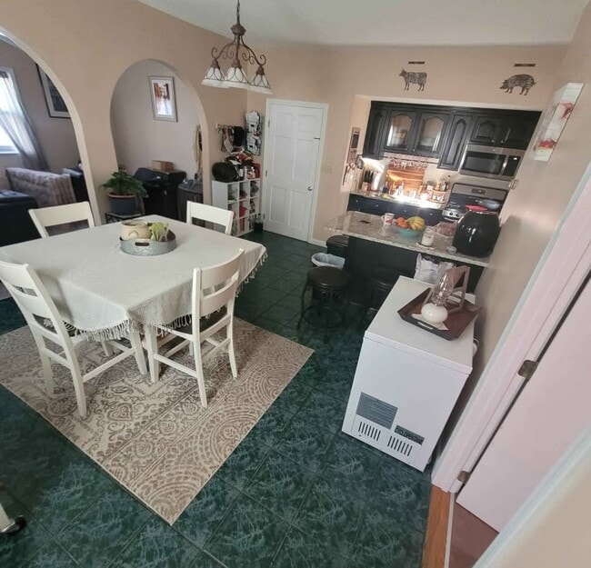 Photo - 388 Bradford Ave