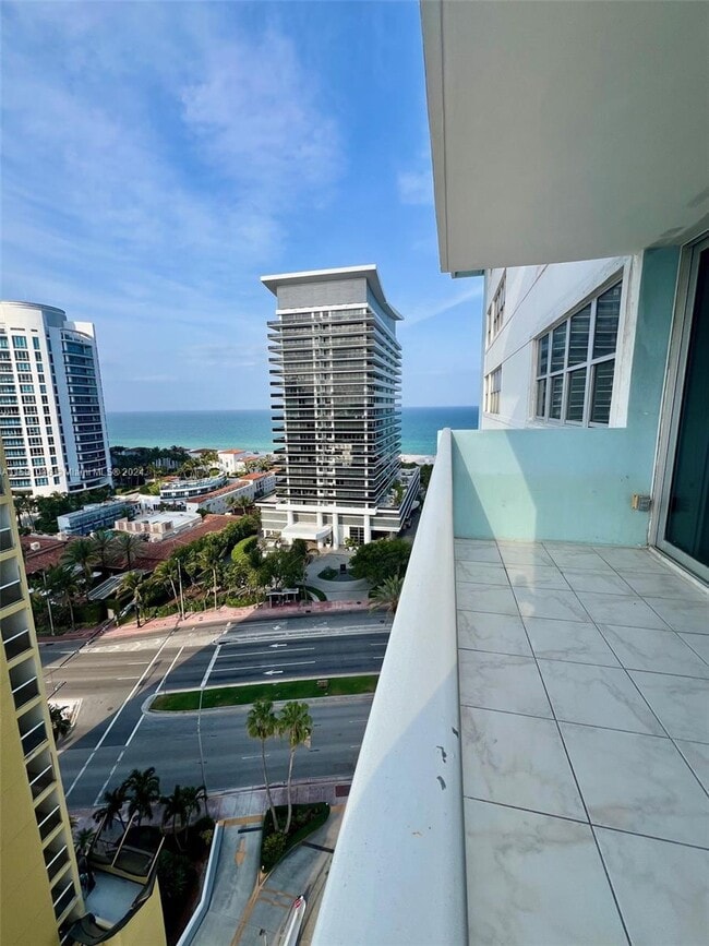 Photo - 5838 Collins Ave Unit 14D