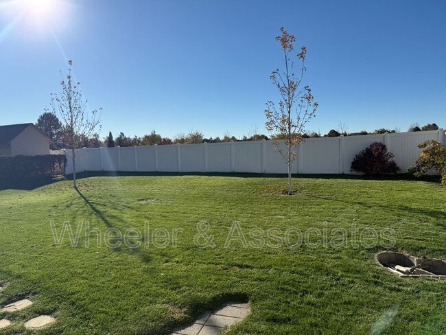 Photo - 2587 N 1450 E