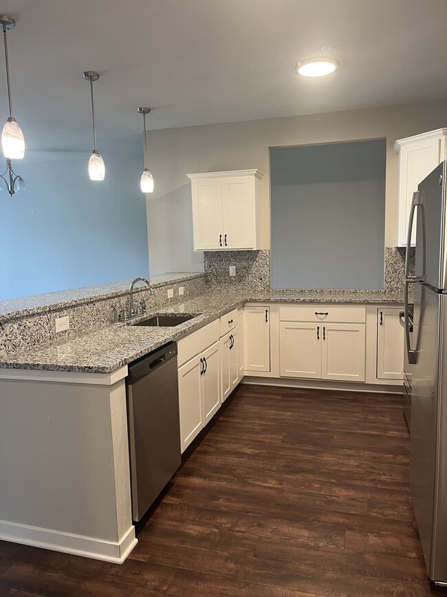 Knollwood Legacy Apartments