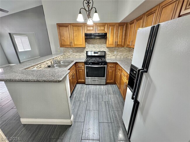 Photo - 5304 Runningbrook Rd