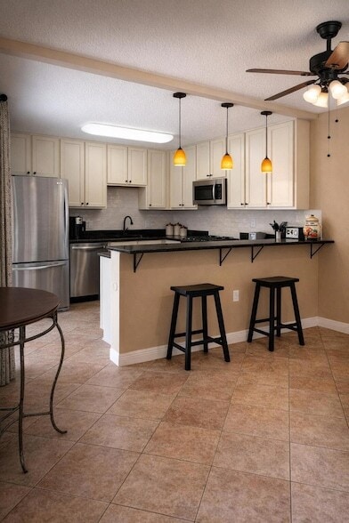 Photo - 2210 22nd Ln