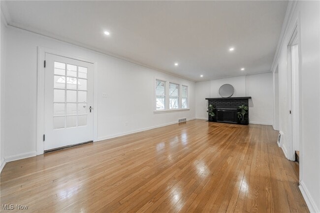 Photo - 1391 Avondale Rd