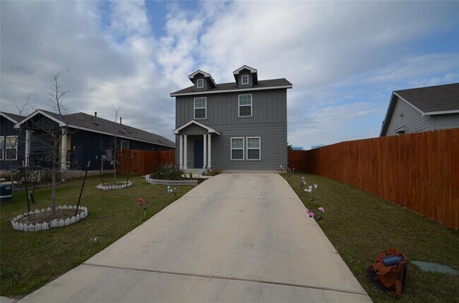 Photo - 13706 Mussel Rn