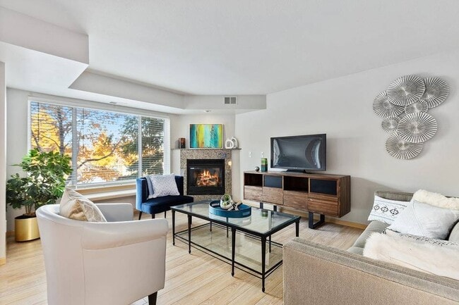 Photo - Arrive St Louis Park