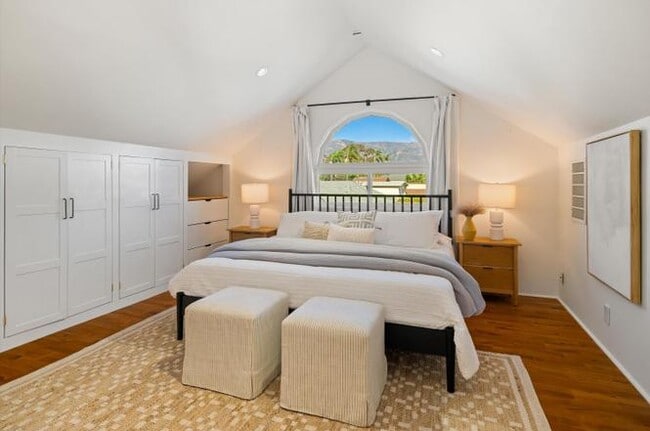 Photo - 829 Marilla Ave