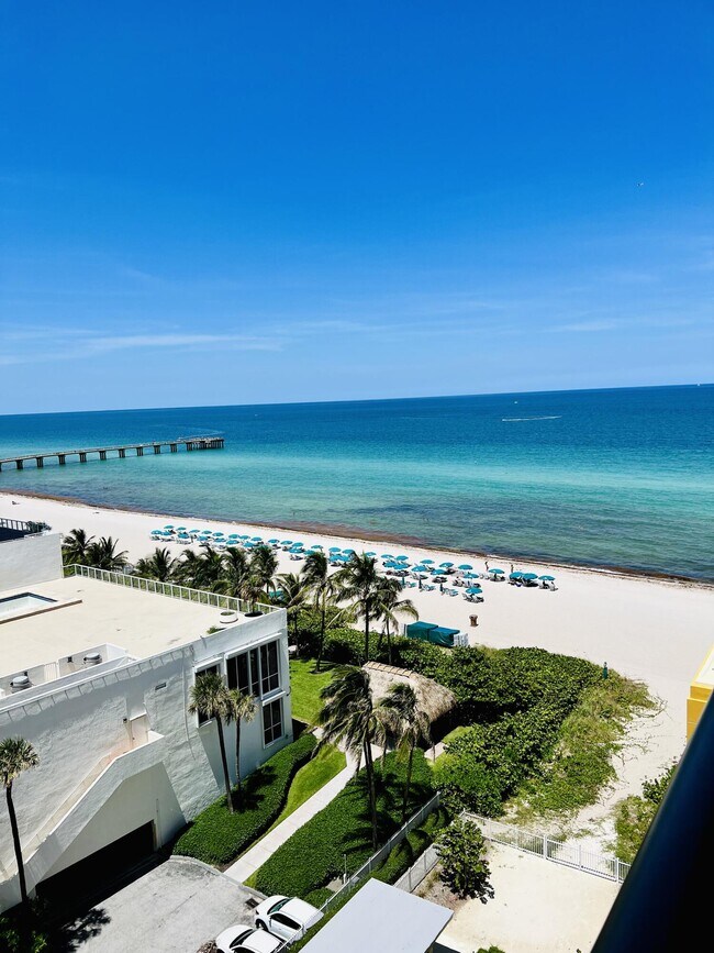Photo - 16275 Collins Ave Unidad 802