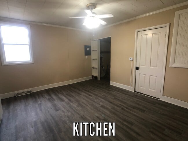 Photo - 203 Wabash-