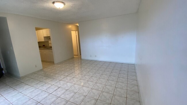Photo - Kahe Kai - Two Bedroom Unit B102