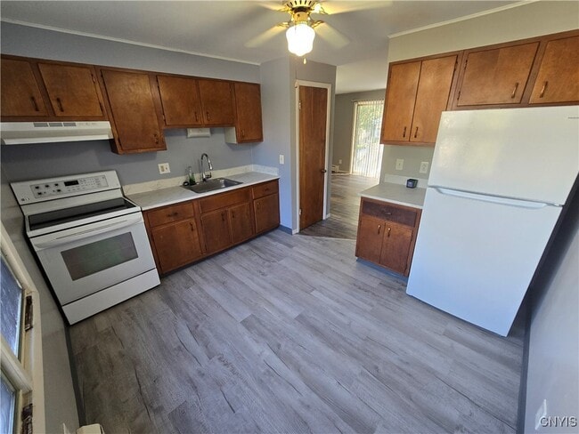 Photo - 1101 Teall Ave