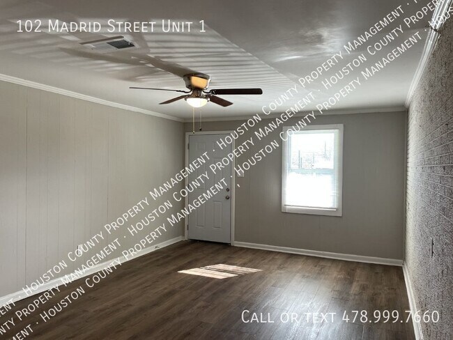 Photo - 102 Madrid St Unit 1