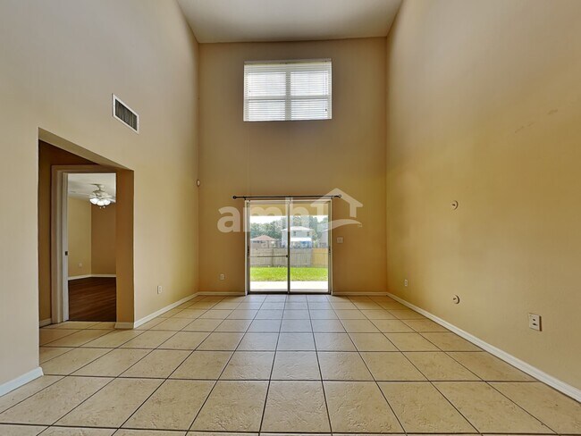 Photo - 5233 Mango Fruit St