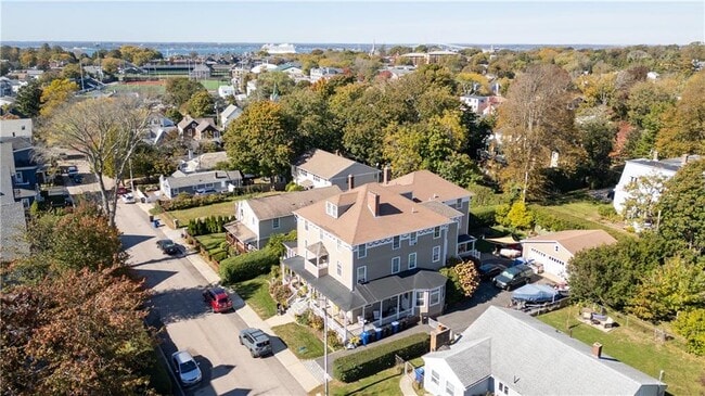 Building Photo - 14 Dresser St Unit 7