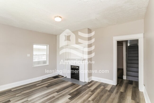 Photo - 2558 Ring Pl