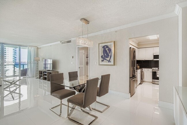 Building Photo - 2501 S Ocean Dr Unit 1639 (AVAILABLE JULY)