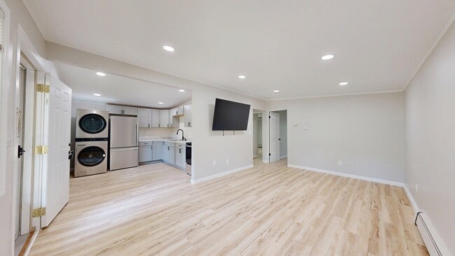 Photo - 122 Allen Dr