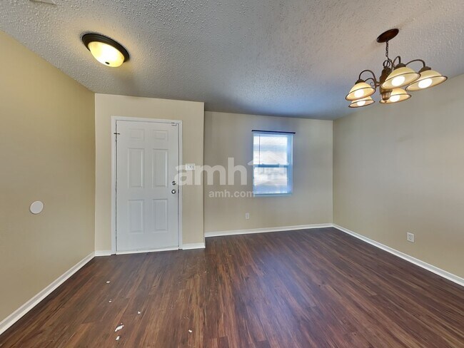 Photo - 1317 Central Park Dr