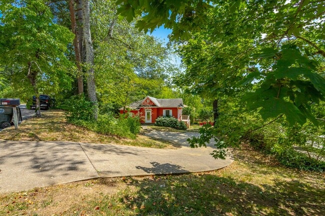 Photo - 2 Bedroom Home in North Chattanooga