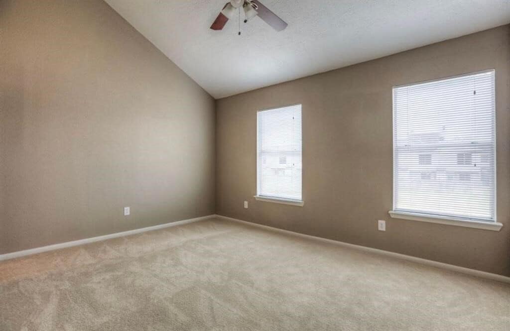 Photo - 2810 Grants Lake Blvd Unidad True