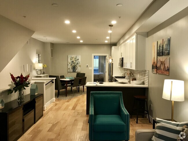 Building Photo - 614 I St NE Unit #2 Rental