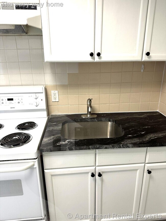 Photo - 60 Walden St Unidad #2