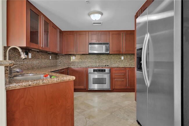 Photo - 118 Zamora Ave Condo Unit 303