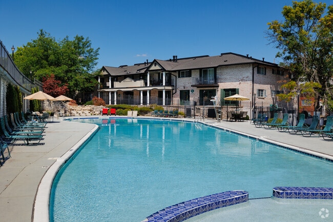 Building Photo - The Villages at General Grant Rental