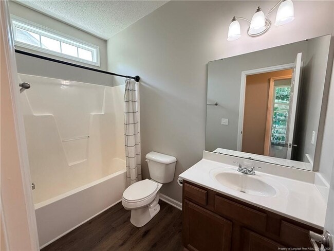 Photo - 455 Crusaders Dr