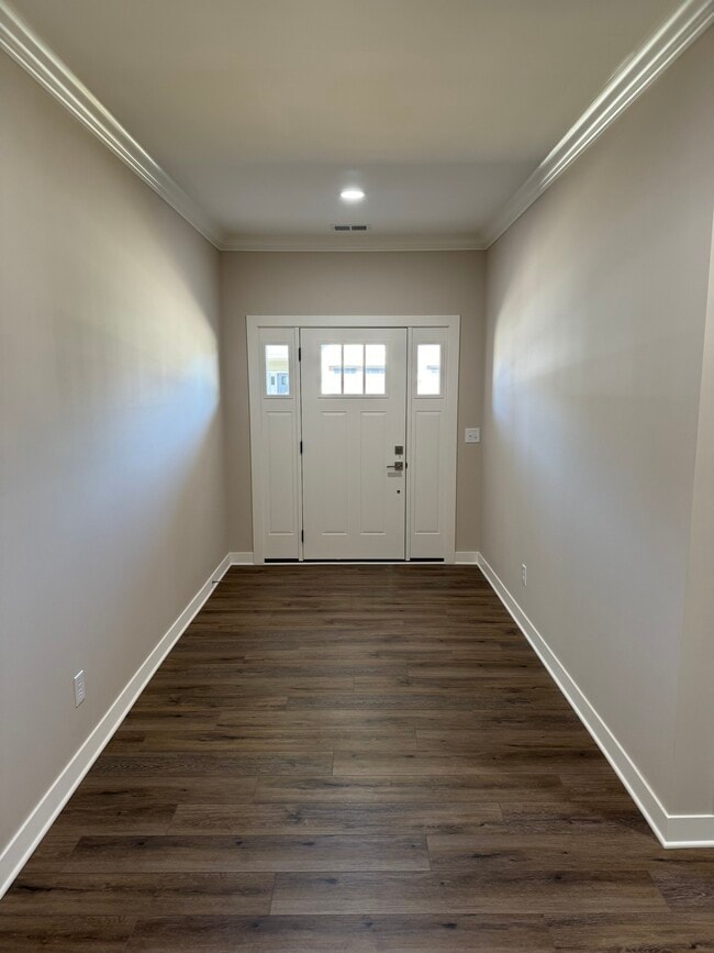 Photo - 3781 High Pointe Dr Unit 0