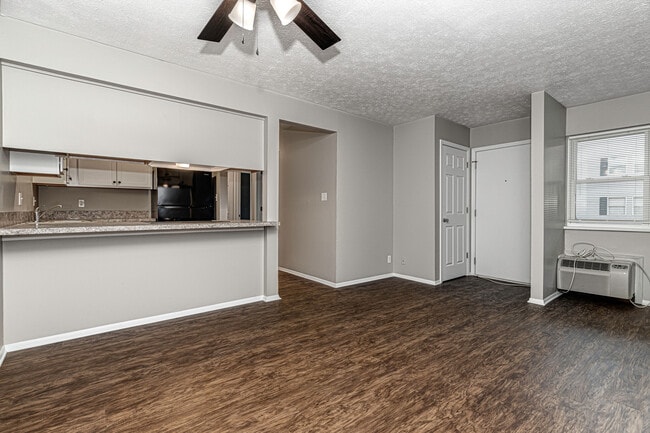 Photo - 4575 Walnut Rd Unidad 16