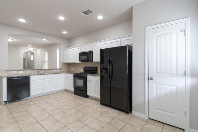 Photo - 2880 Donnell Dr Unit 4101
