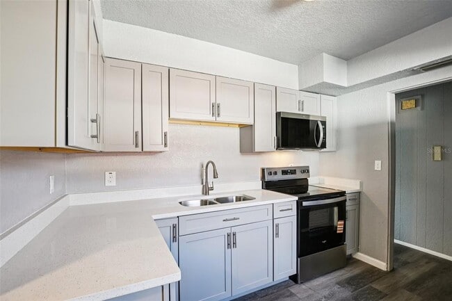 Photo - 1911 22nd Ave S