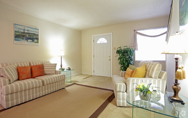 Hilliard Road Apartments