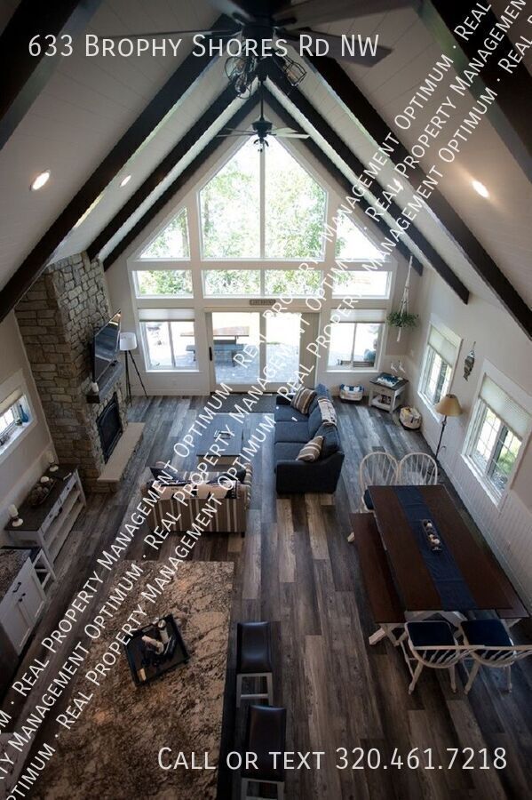 Photo - 633 Brophy Shores Rd NW