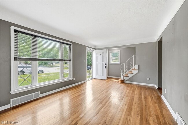 Photo - 7906 Kenton Ave