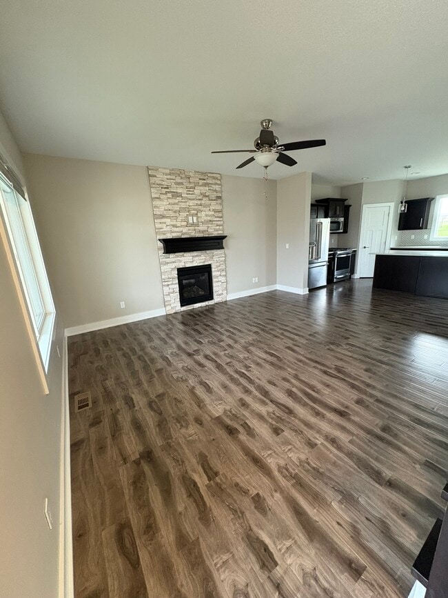 Photo - 16314 Springbrook Trl