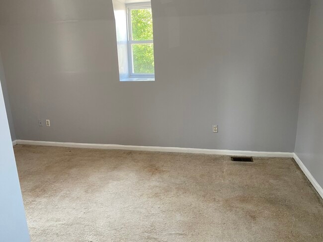 Photo - 208 Taylor St Unit Fl 2
