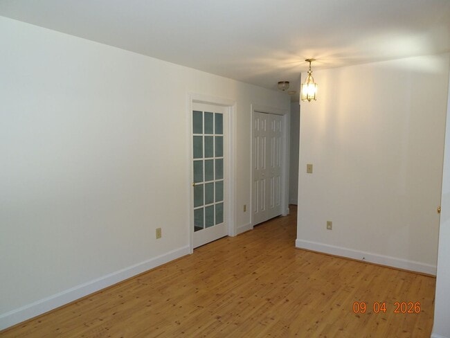 Photo - 1350 Jamestown Rd