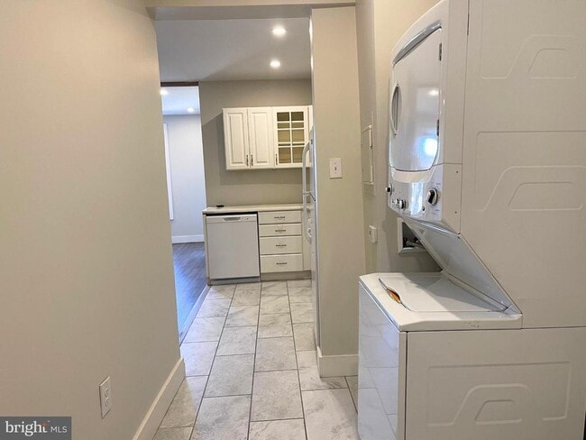 Photo - 21 S Main St Unit 6