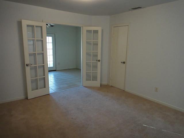 Photo - 1801 Meadowcrest Dr