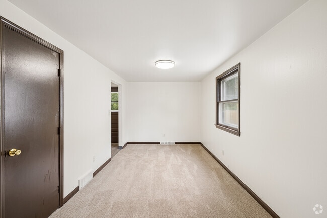 3BR, 1.5BA - 1,274SF - Dining Room
