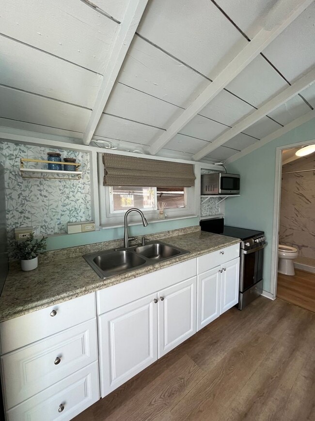 Photo - Beach Cottage Close to the Ocean