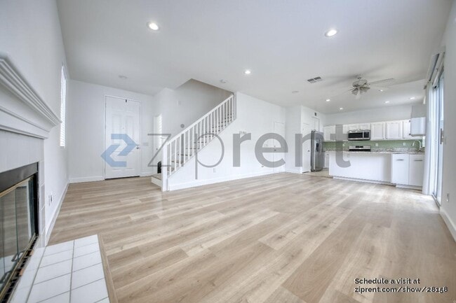 Photo - 17 Armory Pl