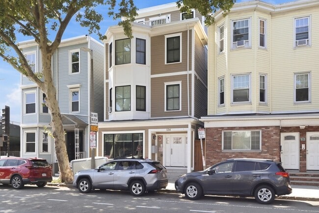 Photo - 134 Chelsea St Unit 1