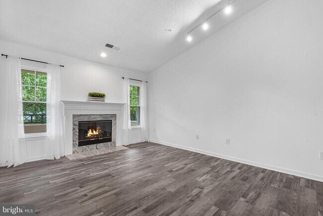 Photo - 12004 Taliesin Pl Unit 32